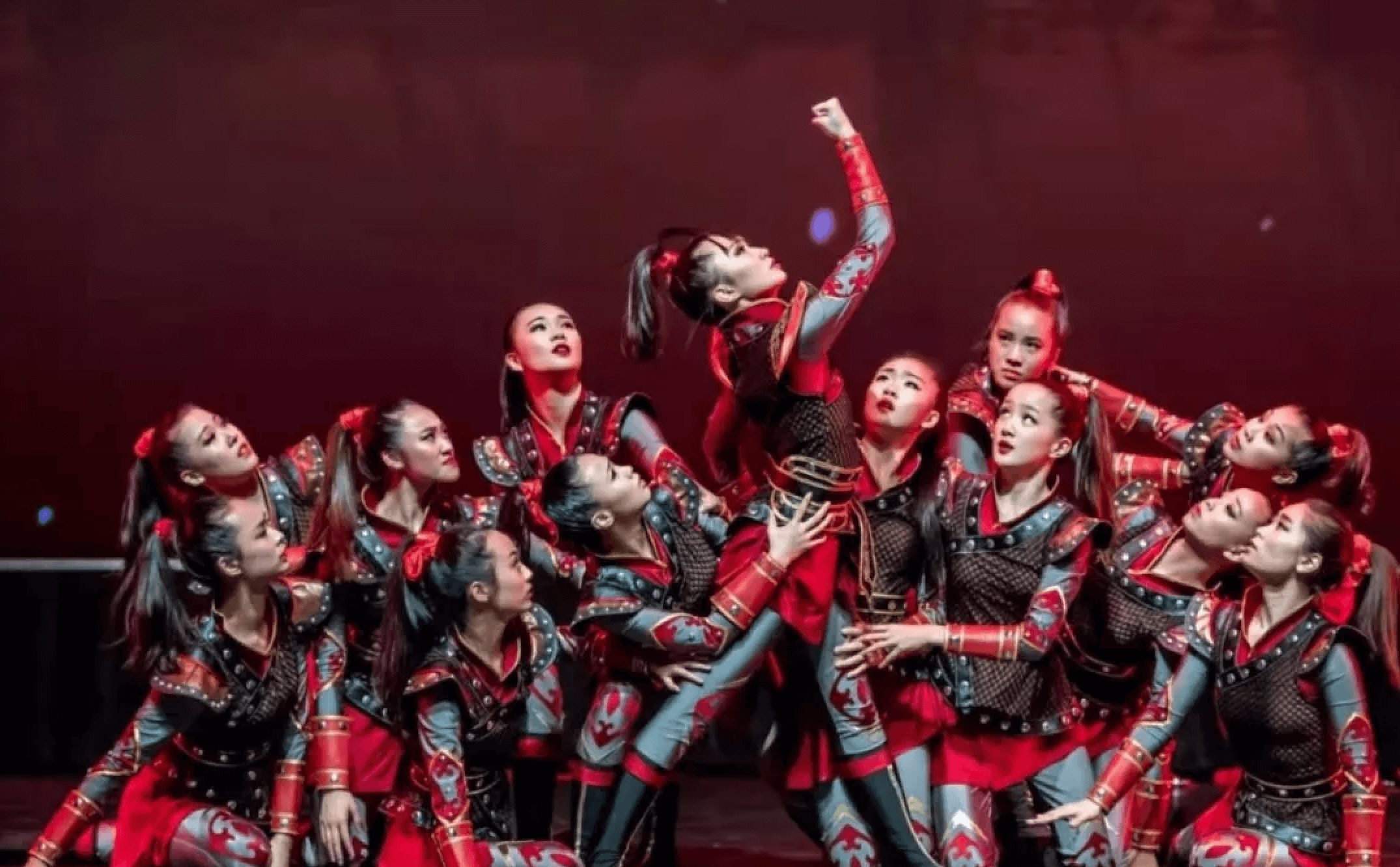 爱团购圣诞贺礼 与爱同行